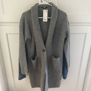 Brand new Uniqlo coat size xs